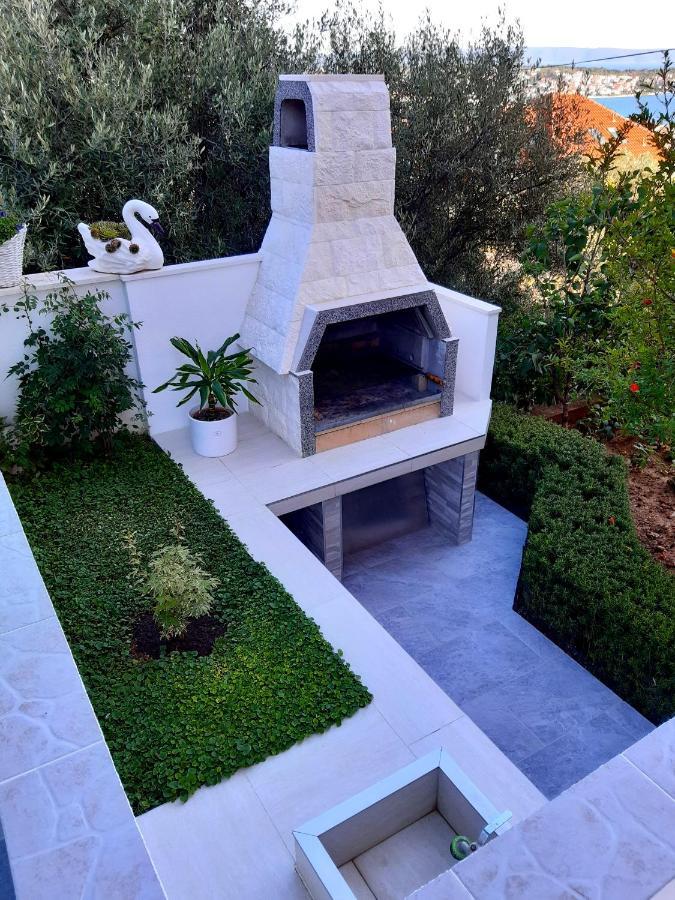 Apartment Zunabovic Trogir Buitenkant foto
