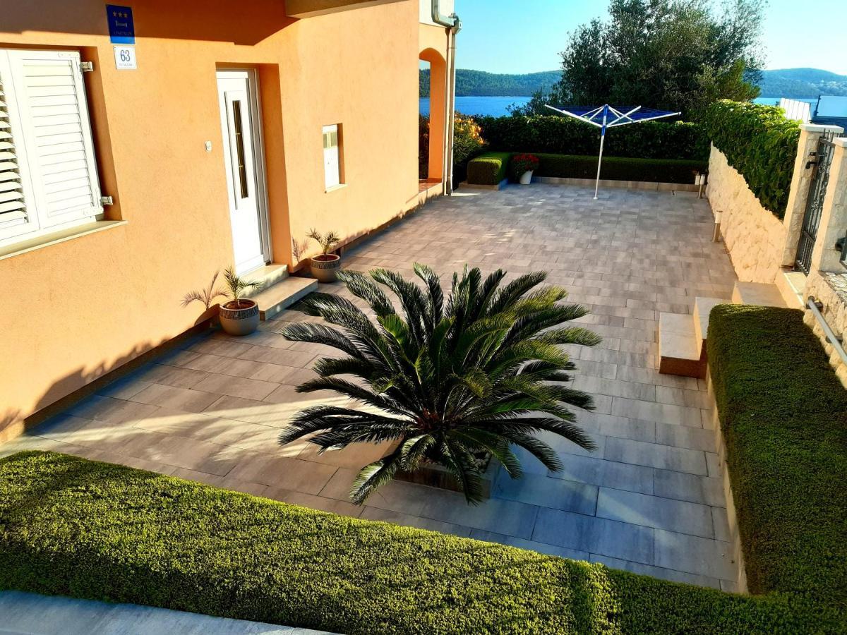 Apartment Zunabovic Trogir Buitenkant foto