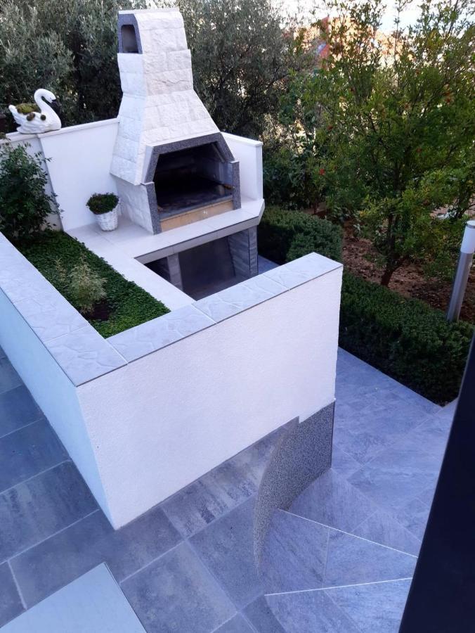 Apartment Zunabovic Trogir Buitenkant foto