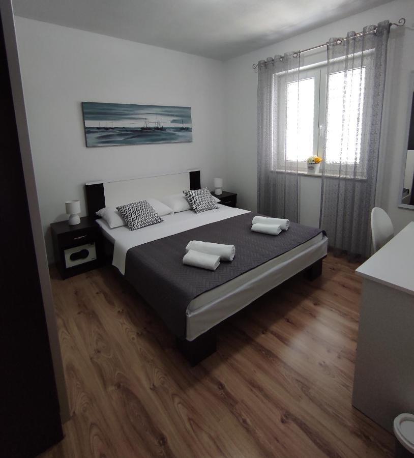 Apartment Zunabovic Trogir Buitenkant foto