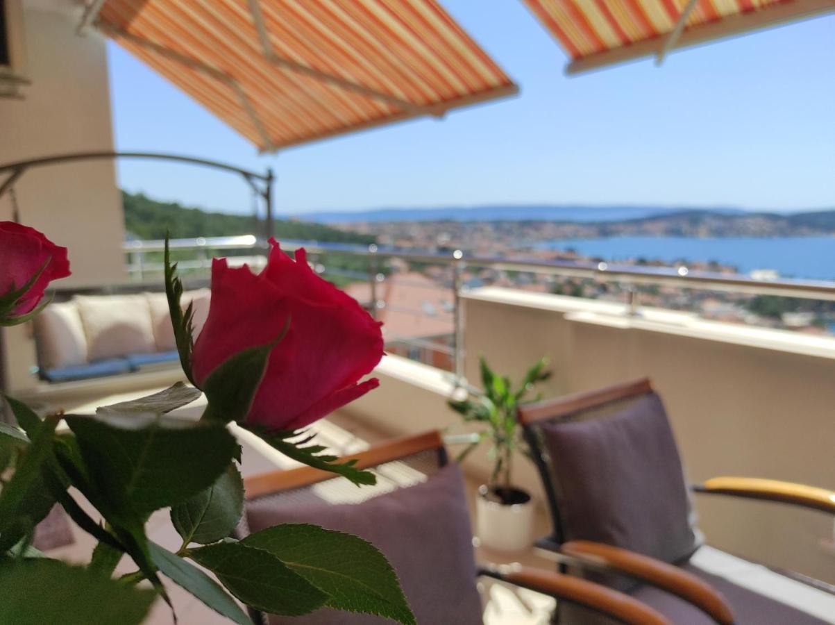 Apartment Zunabovic Trogir Buitenkant foto
