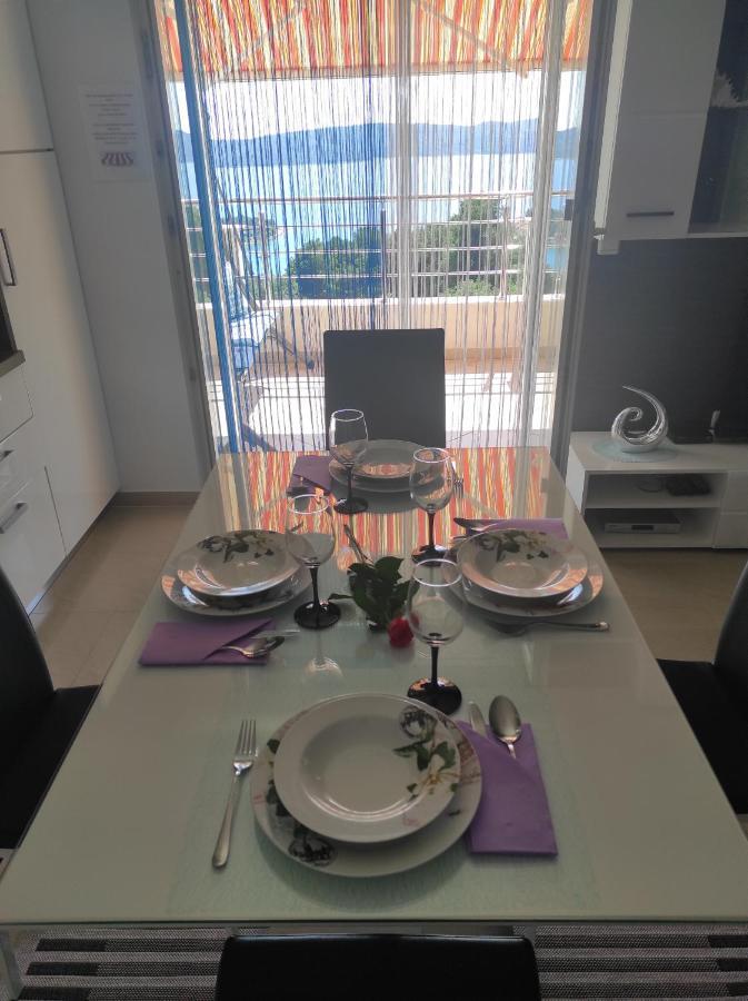 Apartment Zunabovic Trogir Buitenkant foto