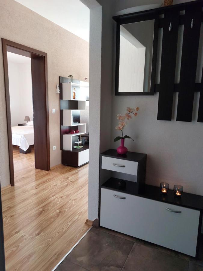 Apartment Zunabovic Trogir Buitenkant foto