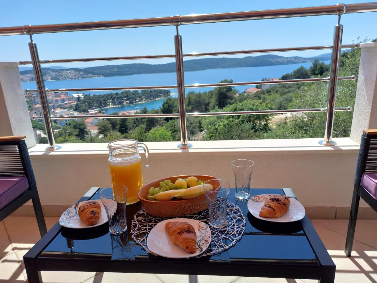Apartment Zunabovic Trogir Buitenkant foto
