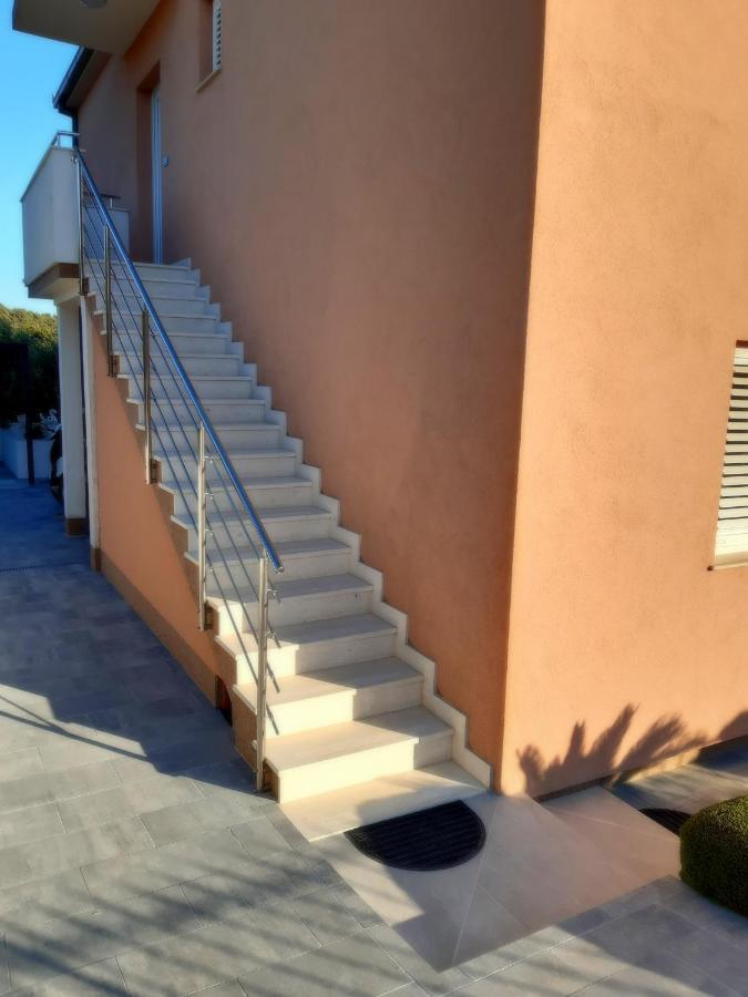 Apartment Zunabovic Trogir Buitenkant foto
